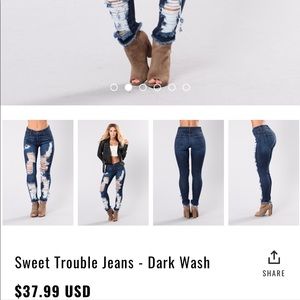 Distressed jeans 👖